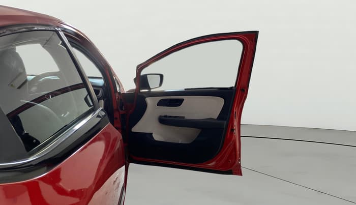 2021 Tata ALTROZ XT PETROL, Petrol, Manual, 51,137 km, RHS Front Door