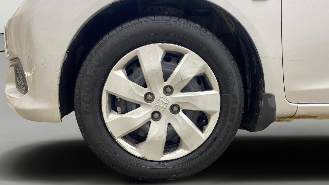 2014 Honda Mobilio 1.5L I-DTEC S, Diesel, Manual, 66,585 km, Left Front Wheel