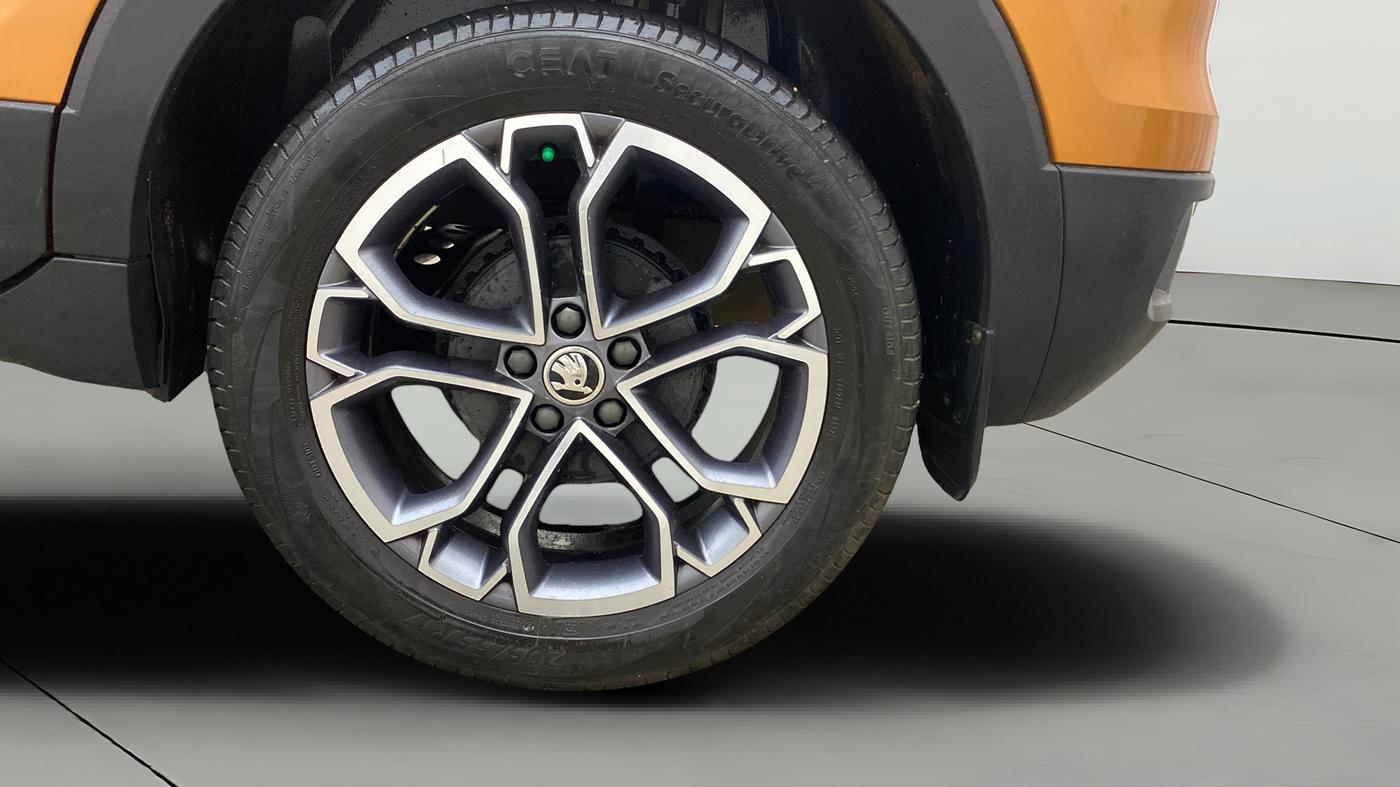 2022 Skoda KUSHAQ STYLE 1.0L TSI MT, Petrol, Manual, 49,524 km, Left Rear Wheel