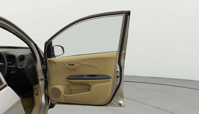 2015 Honda Amaze 1.2L I-VTEC S, Petrol, Manual, 78,103 km, RHS Front Door