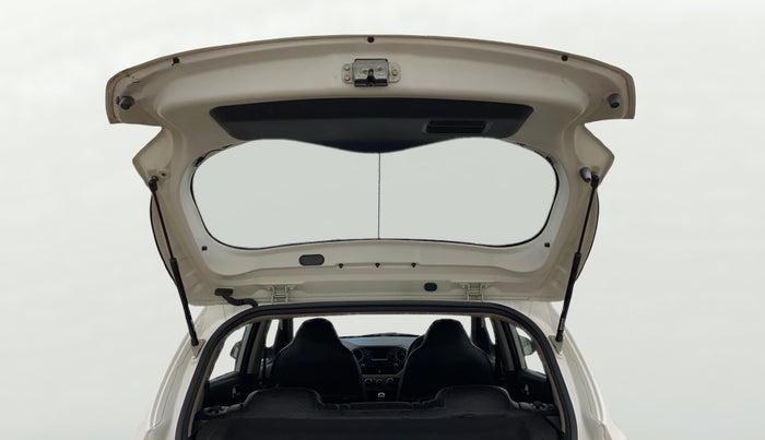 2015 Hyundai Grand i10 SPORTZ 1.2 KAPPA VTVT, Petrol, Manual, 20,964 km, Boot Door Open