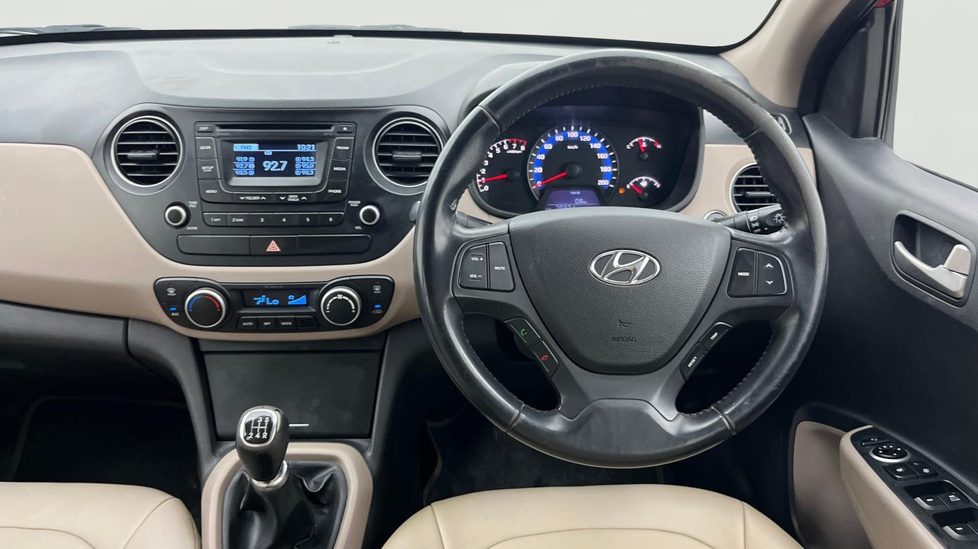 2014 Hyundai Xcent SX 1.2 (O), Petrol, Manual, 70,371 km, Steering Wheel Close Up