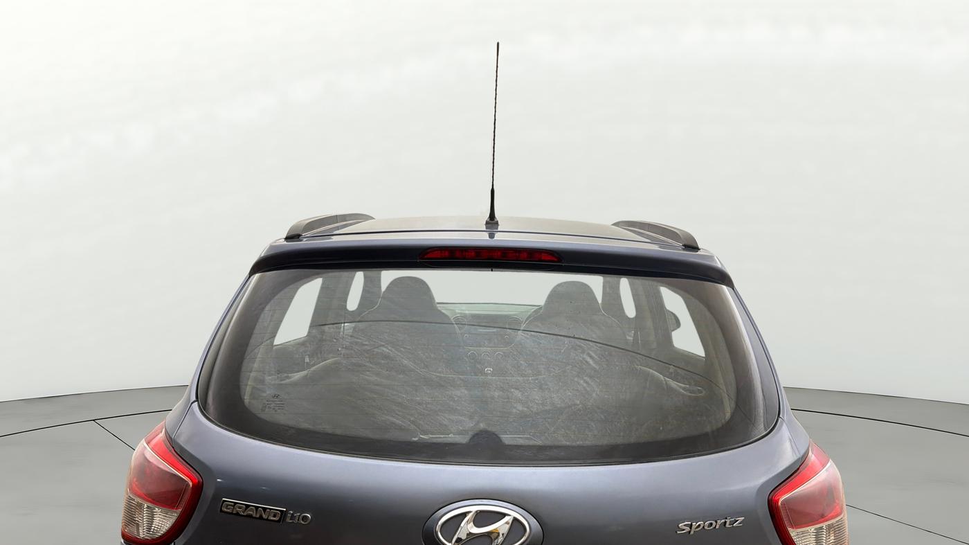 2016 Hyundai Grand i10 SPORTZ 1.2 KAPPA VTVT, Petrol, Manual, 35,689 km, Rear Windshield