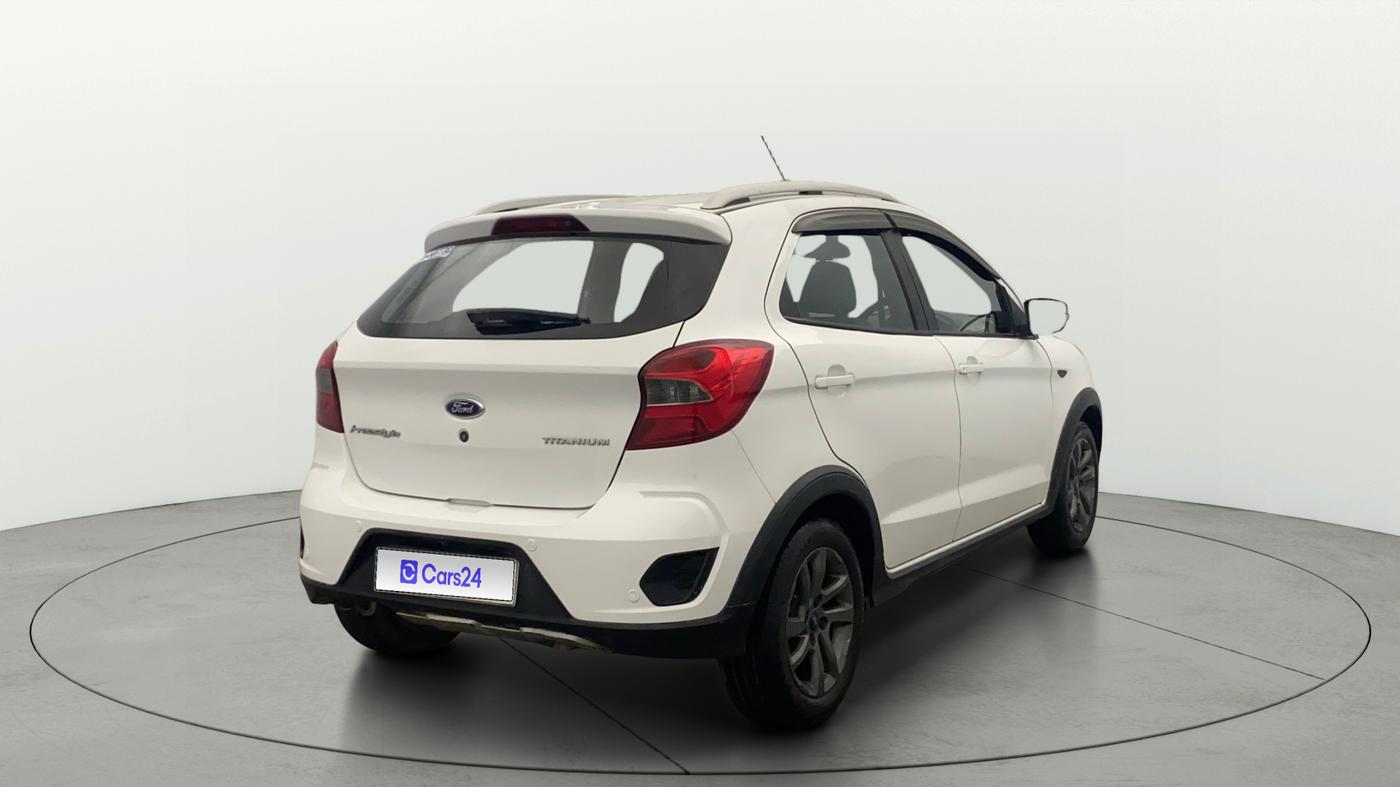 2019 Ford FREESTYLE TITANIUM 1.2 PETROL, Petrol, Manual, 1,22,069 km, Right Back Diagonal