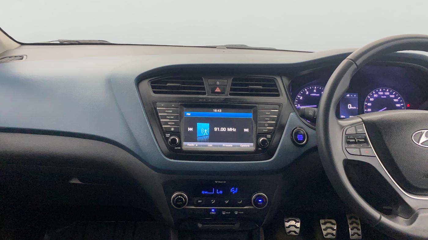 2015 Hyundai i20 Active 1.2 SX, Petrol, Manual, 91,705 km, Air Conditioner