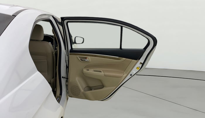 2021 Maruti Ciaz ALPHA 1.5 SHVS PETROL, Petrol, Manual, 64,624 km, RHS Rear Door