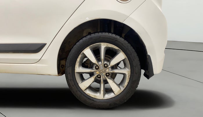 2016 Hyundai Elite i20 ASTA 1.2 (O), Petrol, Manual, 1,03,768 km, Left Rear Wheel