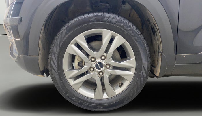 2023 KIA SELTOS HTX PETROL 1.5, Petrol, Manual, 30,582 km, Left Front Wheel