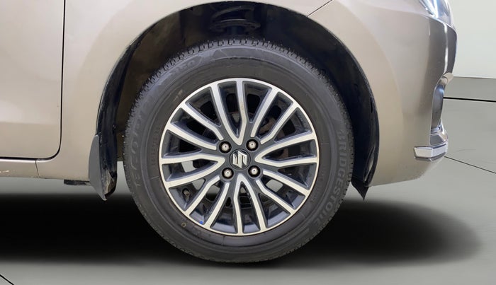 2017 Maruti Dzire ZXI PLUS, Petrol, Manual, 43,814 km, Right Front Wheel