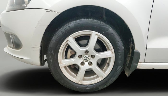 2013 Volkswagen Vento HIGHLINE DIESEL 1.6, Diesel, Manual, 85,883 km, Left Front Wheel