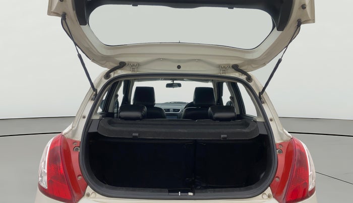 2016 Maruti Swift VDI, Diesel, Manual, 77,854 km, Boot Open Zoomed View
