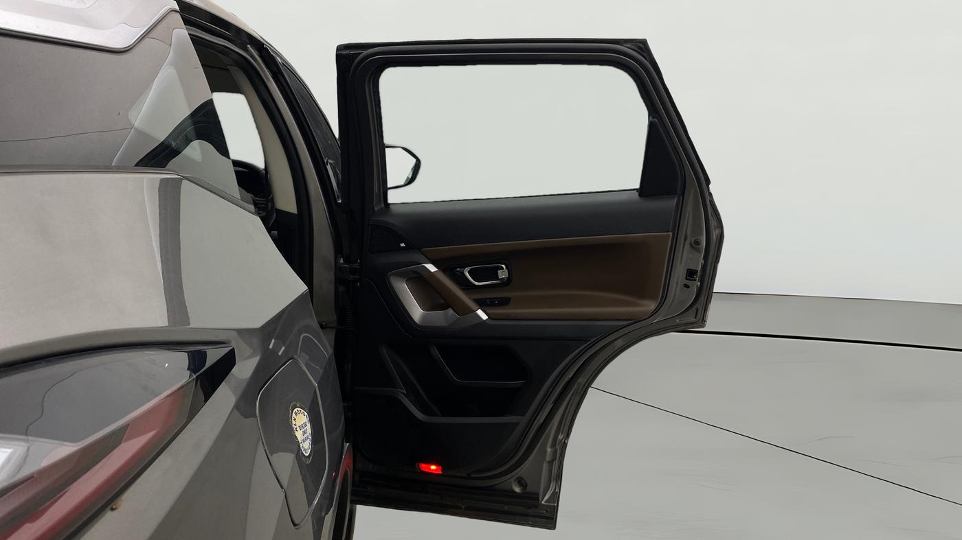 2019 Tata Harrier XZ 2.0L, Diesel, Manual, 99,169 km, RHS Rear Door