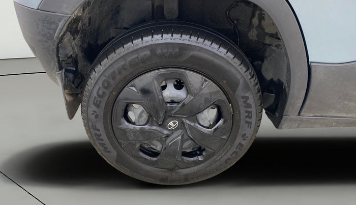 2025 Tata PUNCH Adventure Plus AMT, Petrol, Automatic, 11,142 km, Right Rear Wheel