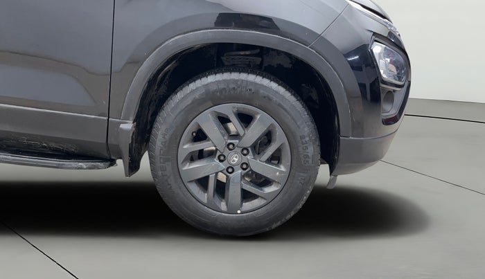 2023 Tata Harrier XT PLUS 2.0L KRYOTEC DARK EDITON, Diesel, Manual, 66,975 km, Right Front Wheel