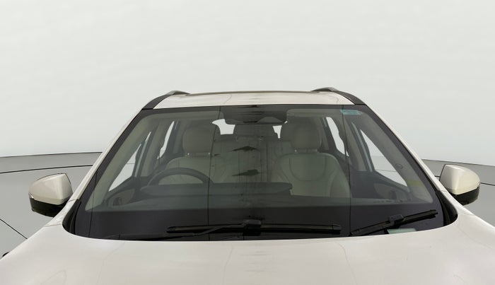 2024 Mahindra XUV700 AX 7 LUXURY P AT 7 STR, Petrol, Automatic, 24,946 km, Front Windshield