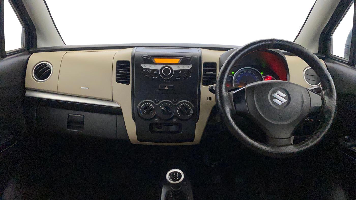 2017 Maruti Wagon R 1.0 VXI, CNG, Manual, 79,242 km, Dashboard