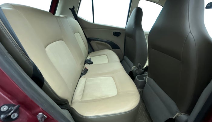 2014 Hyundai i10 MAGNA 1.1, Petrol, Manual, 63,939 km, Right Side Rear Door Cabin