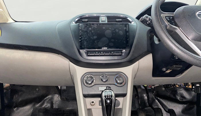 2016 Tata Tiago XZ PETROL, Petrol, Manual, 49,161 km, Air Conditioner