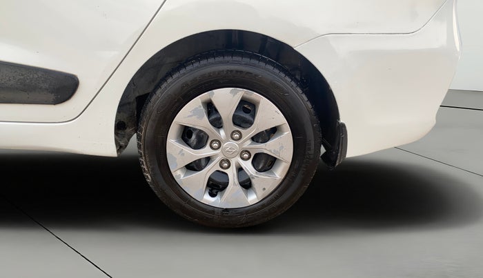 2017 Hyundai Xcent E+, Petrol, Manual, 69,046 km, Left Rear Wheel