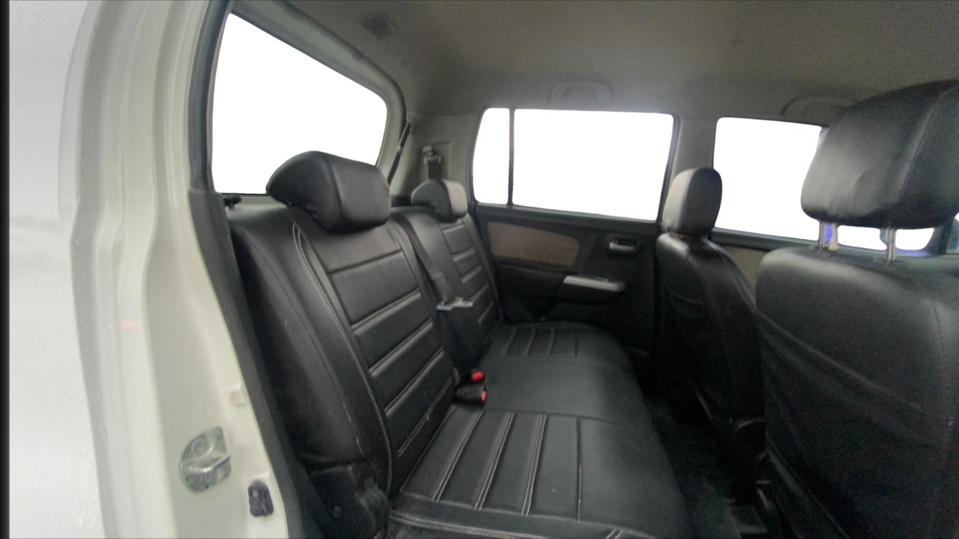 2014 Maruti Wagon R 1.0 VXI, Petrol, Manual, 59,704 km, Right Side Rear Door Cabin