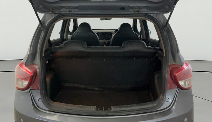 2015 Hyundai Grand i10 SPORTZ 1.2 KAPPA VTVT, Petrol, Manual, 55,078 km, Boot Open Zoomed View