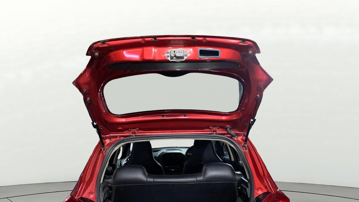 2019 Tata Tiago XT PETROL, Petrol, Manual, 55,589 km, Boot Door Open