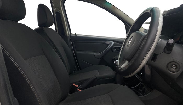 2015 Renault Duster 85 PS RXE DIESEL, Diesel, Manual, 86,870 km, Right Side Front Door Cabin