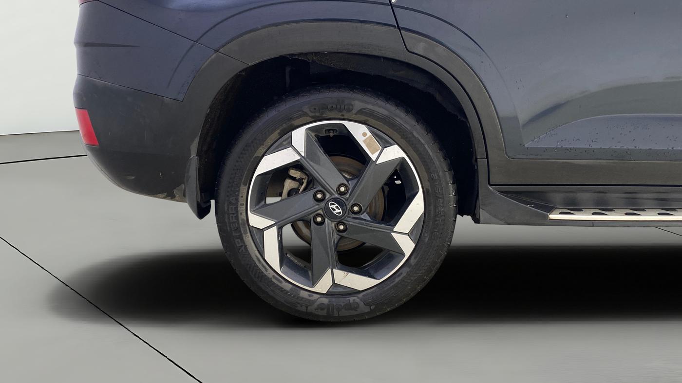 2022 Hyundai ALCAZAR 1.5 SIGNATURE (O) AT 6STR, Diesel, Automatic, 30,479 km, Right Rear Wheel