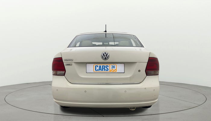 2014 Volkswagen Vento HIGHLINE 1.6 MPI, Petrol, Manual, 64,278 km, Back/Rear