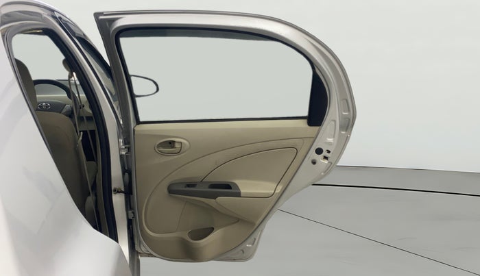 2015 Toyota Etios Liva G, Petrol, Manual, 38,768 km, RHS Rear Door