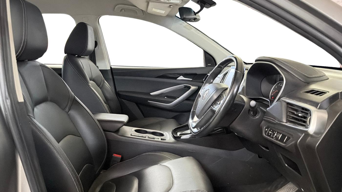 2019 MG HECTOR SMART 1.5 DCT PETROL, Petrol, Automatic, 67,558 km, Right Side Front Door Cabin
