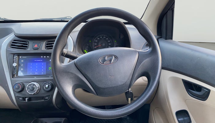 2014 Hyundai Eon ERA +, Petrol, Manual, 17,518 km, Steering Wheel Close Up