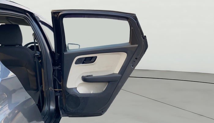 2021 Tata ALTROZ XT PETROL, Petrol, Manual, 55,138 km, RHS Rear Door