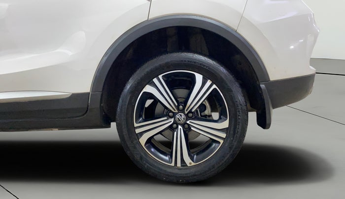 2024 MG ASTOR Sharp Pro 1.5 CVT (Ivory), Petrol, Automatic, 12,087 km, Left Rear Wheel