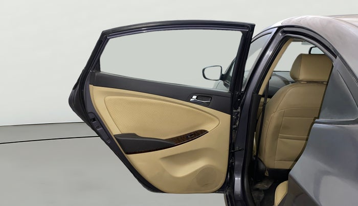 2014 Hyundai Verna FLUIDIC 1.6 VTVT SX OPT, Petrol, Manual, 69,713 km, LHS Rear Door