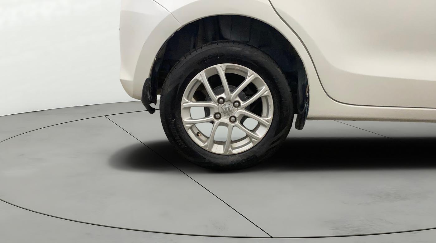 2020 Maruti Swift ZXI, Petrol, Manual, 77,005 km, Right Rear Wheel