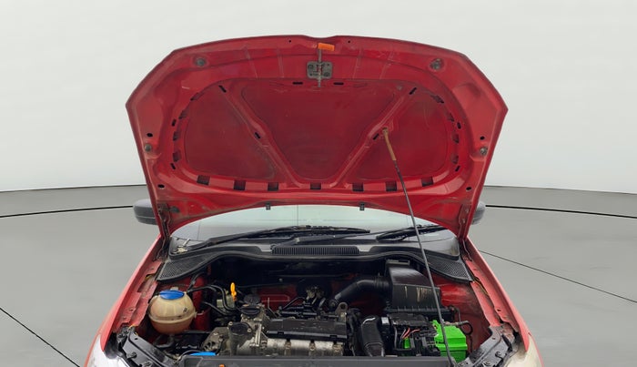 2013 Volkswagen Polo TRENDLINE 1.2L PETROL, Petrol, Manual, 79,582 km, Open Bonet