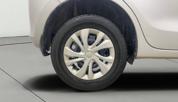 2019 Maruti Swift VXI AMT, Petrol, Automatic, 41,165 km, Right Rear Wheel