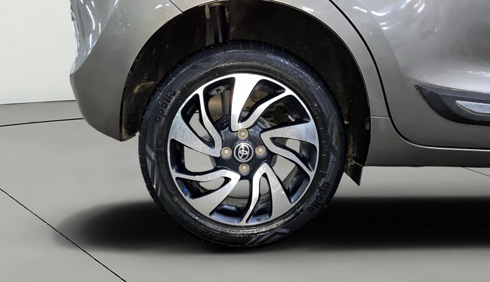 2022 Toyota Glanza G, Petrol, Manual, 39,427 km, Right Rear Wheel