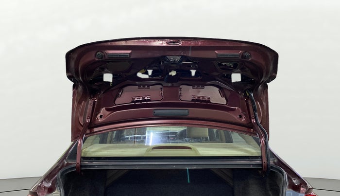 2015 Honda City 1.5L I-DTEC V, Diesel, Manual, 99,591 km, Boot Door Open