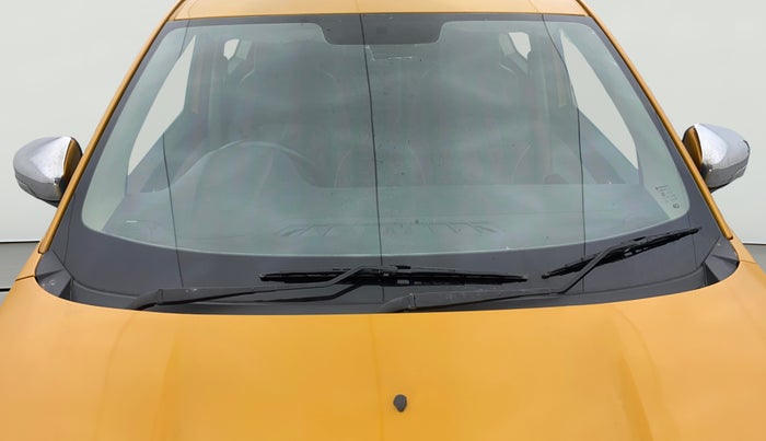 2021 Renault TRIBER RXZ, Petrol, Manual, 40,007 km, Front Windshield