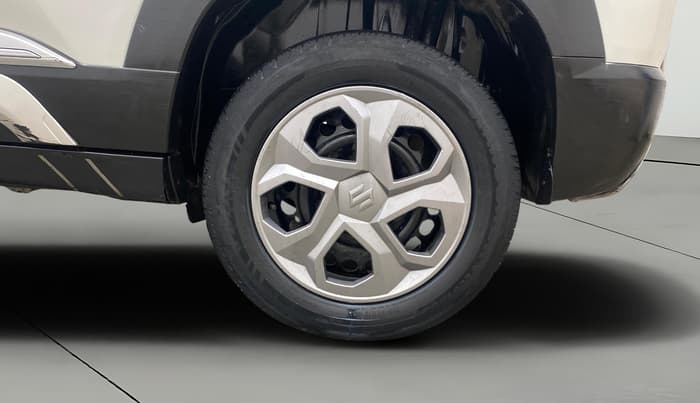 2023 Maruti BREZZA VXI SMART HYBRID, Petrol, Manual, 73,166 km, Left Rear Wheel