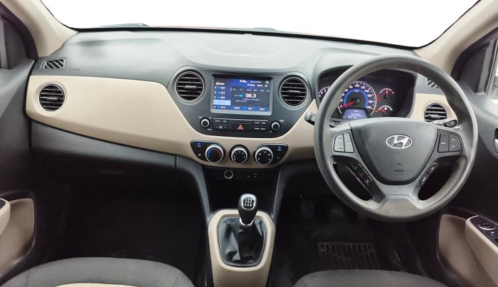 2017 Hyundai Grand i10 SPORTZ (O) 1.2 KAPPA VTVT, Petrol, Manual, 38,539 km, Dashboard