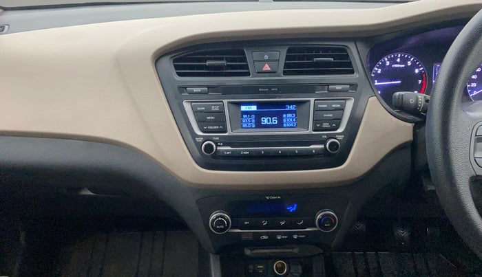 2016 Hyundai Elite i20 SPORTZ 1.2, Petrol, Manual, 1,05,342 km, Air Conditioner