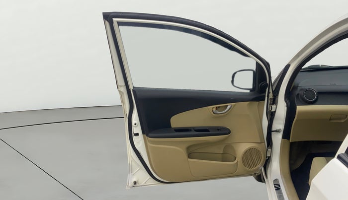 2015 Honda Brio VX AT, Petrol, Automatic, 1,01,243 km, LHS Front Door