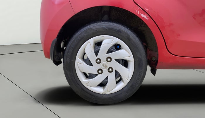 2019 Hyundai NEW SANTRO SPORTZ CNG, CNG, Manual, 52,823 km, Right Rear Wheel