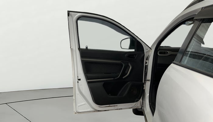 2022 Renault Kiger RXZ MT, Petrol, Manual, 33,351 km, LHS Front Door