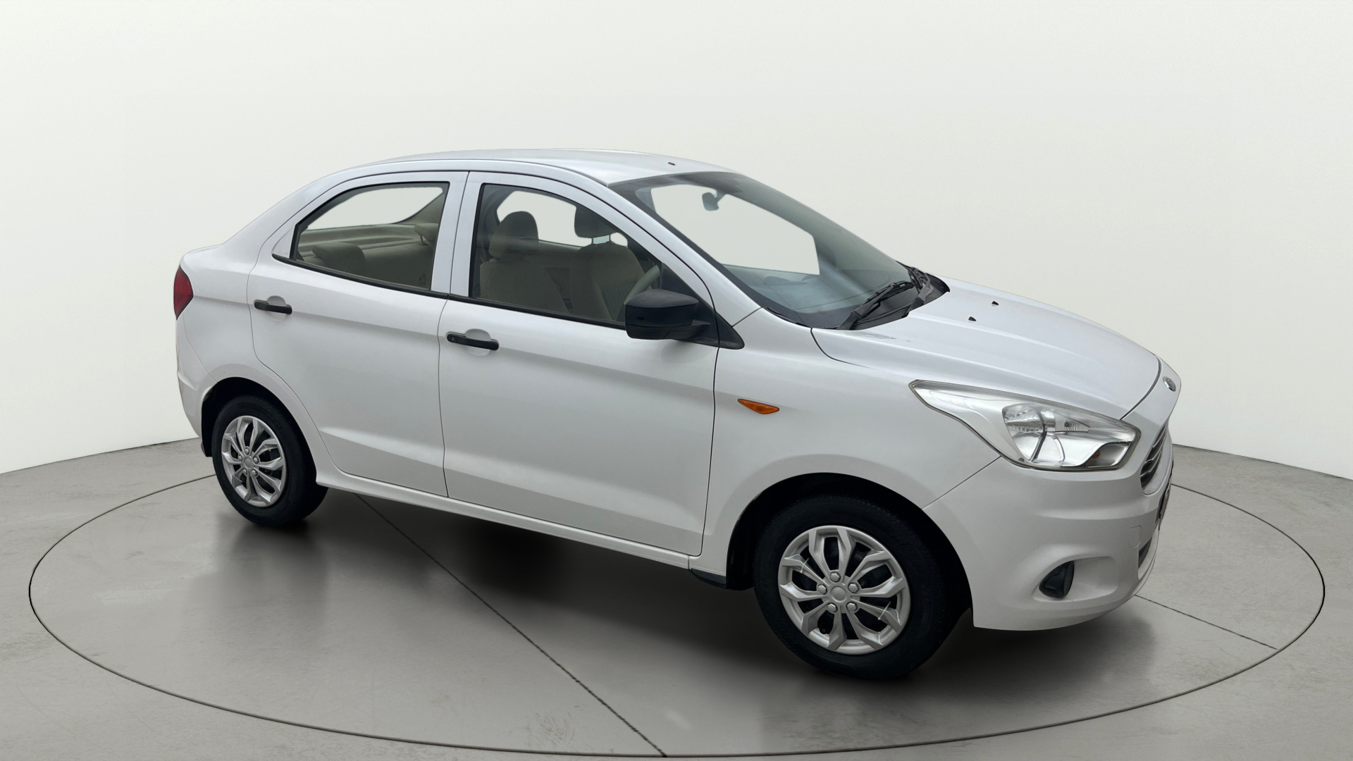 2016 Ford Figo 2015-2018 AMBIENTE 1.2 PETROL 2016 Ford Figo 2015-2018 AMBIENTE 1.2 PETROL