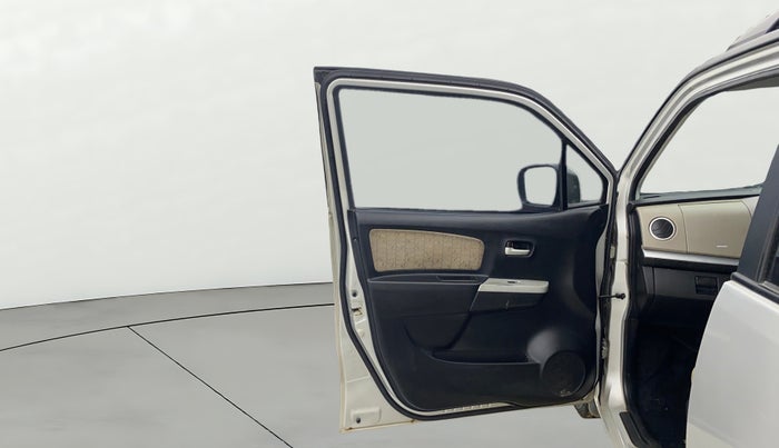 2013 Maruti Wagon R 1.0 VXI, Petrol, Manual, 71,782 km, LHS Front Door