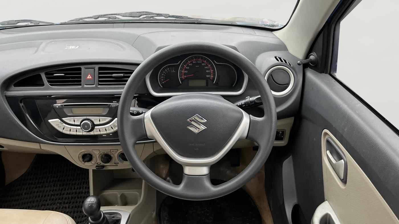 2015 Maruti Alto K10 VXI, Petrol, Manual, 53,338 km, Steering Wheel Close Up